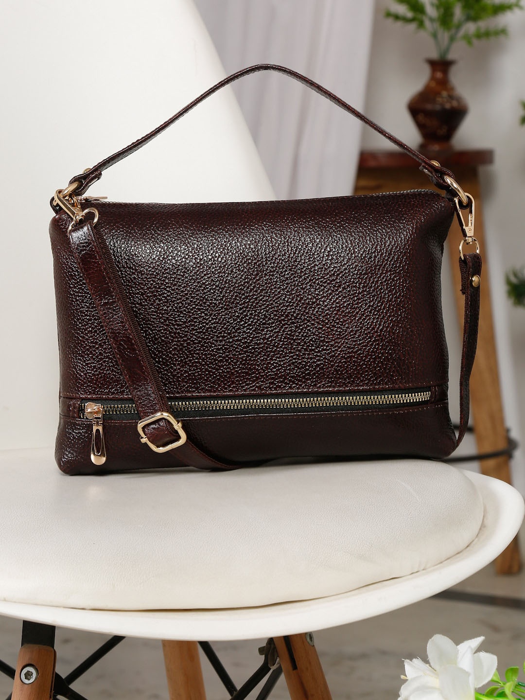 

Teakwood Leathers Water Resistant Structured Handheld Bag, Brown