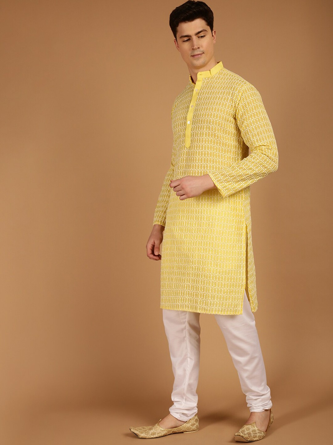

SOJANYA Ethnic Motifs Embroidered Band Collar Pure Cotton Kurta, Yellow