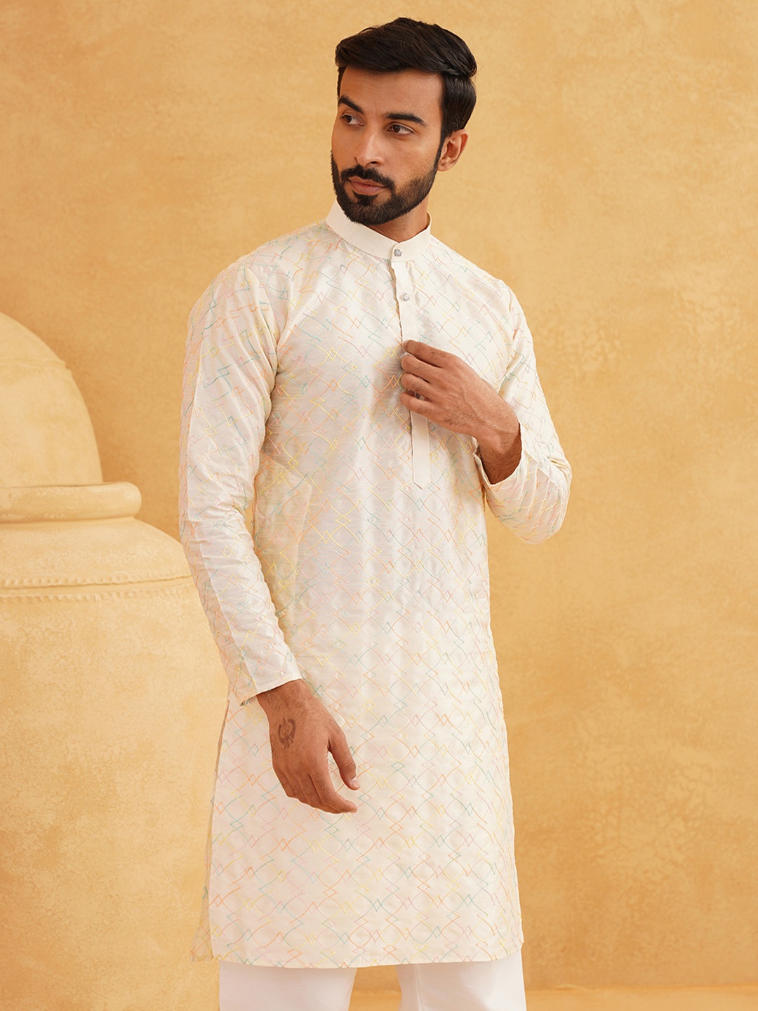 

SOJANYA Geometric Embroidered Band Collar Kurta, Cream