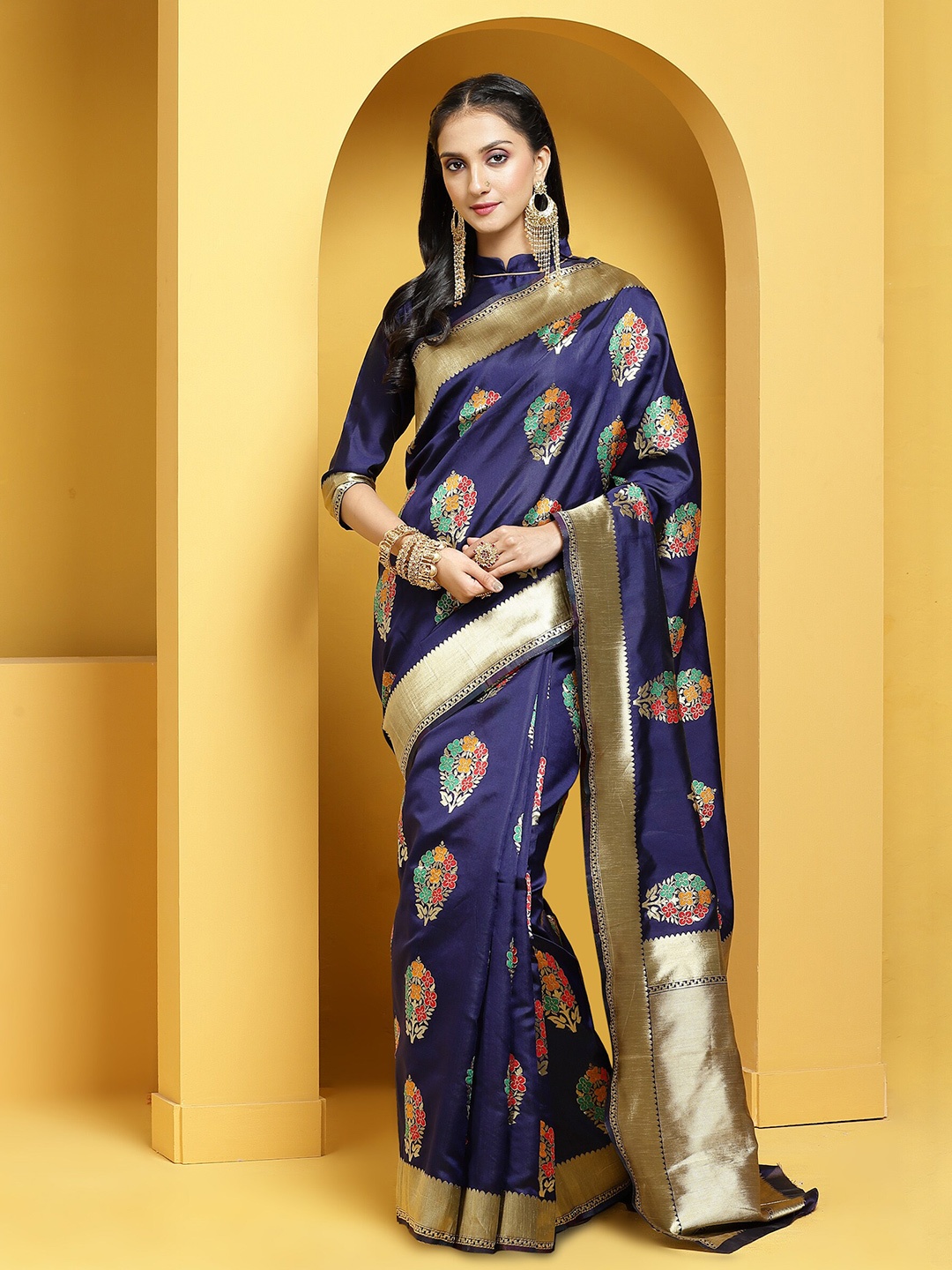 

Anouk Navy Blue & Gold-Toned Floral Woven Design Zari Banarasi Saree