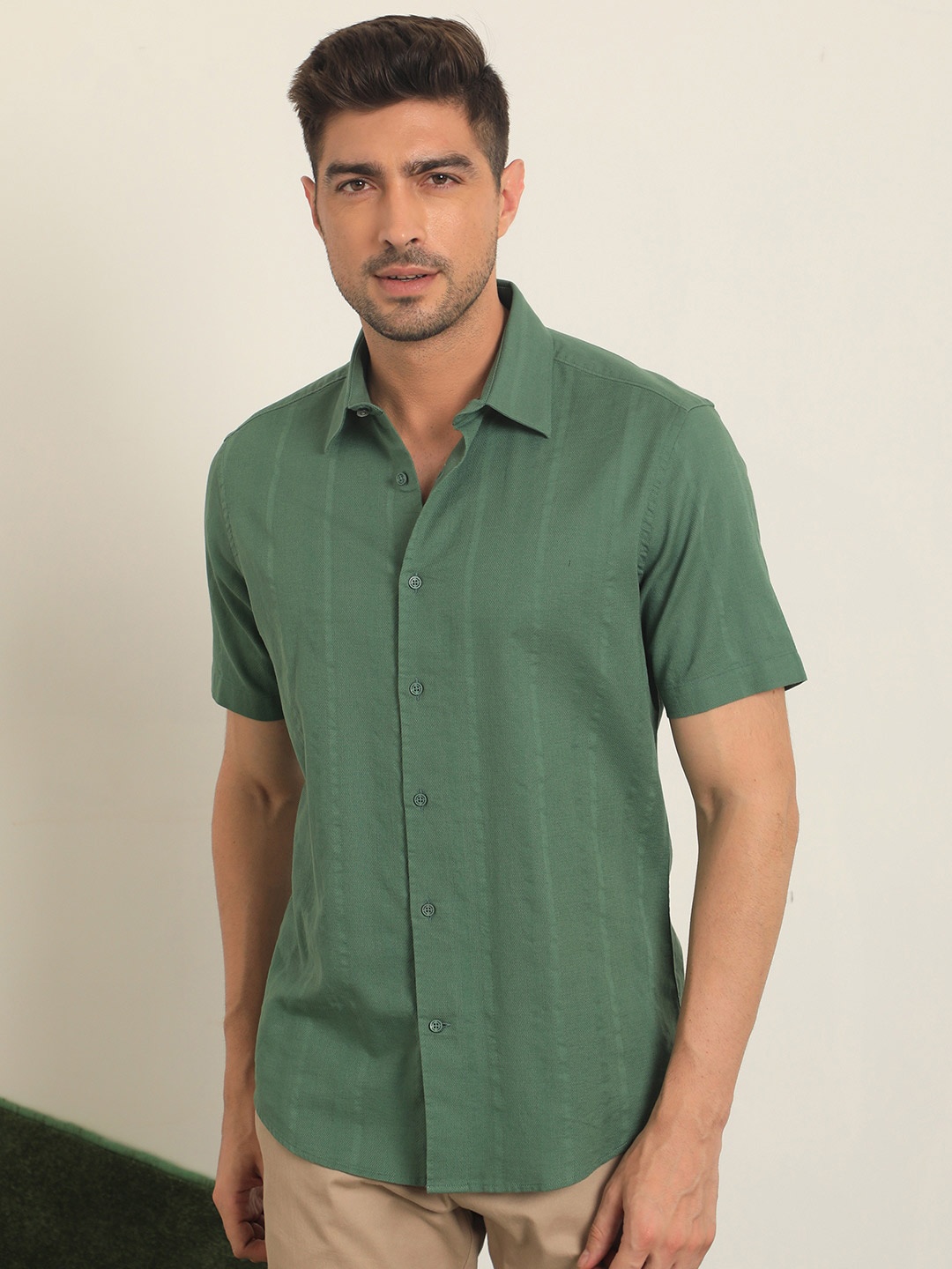 

RARE RABBIT Men Matto Slim Fit Striped Cotton Shirt, Green