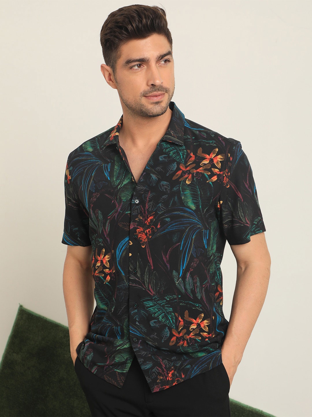 

RARE RABBIT Men Dabney Slim Fit Floral Printed Cotton Shirt, Black