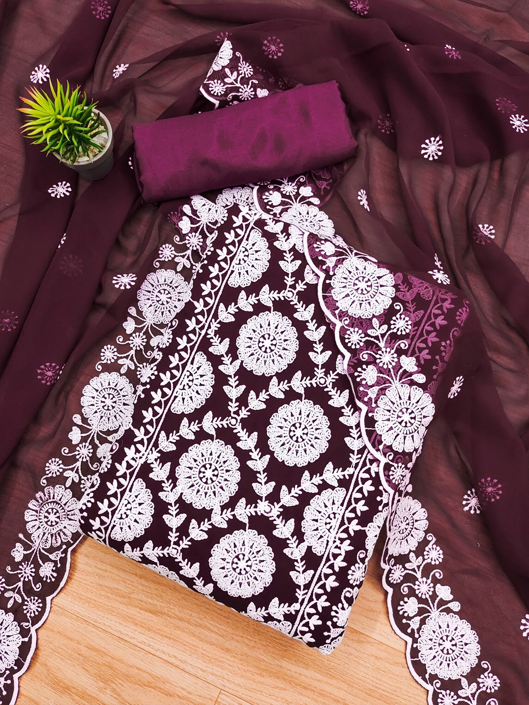 

KALINI Floral Embroidered Unstitched Dress Material, Purple
