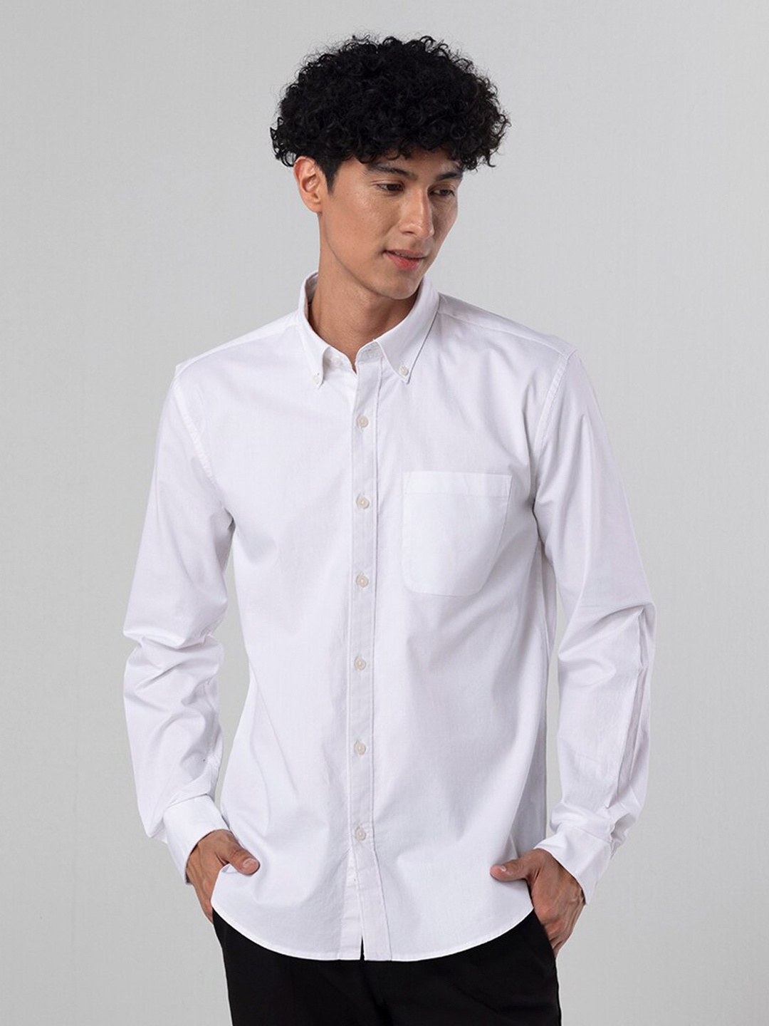 

Snitch Spread Collar Slim Fit Cotton Casual Shirt, White