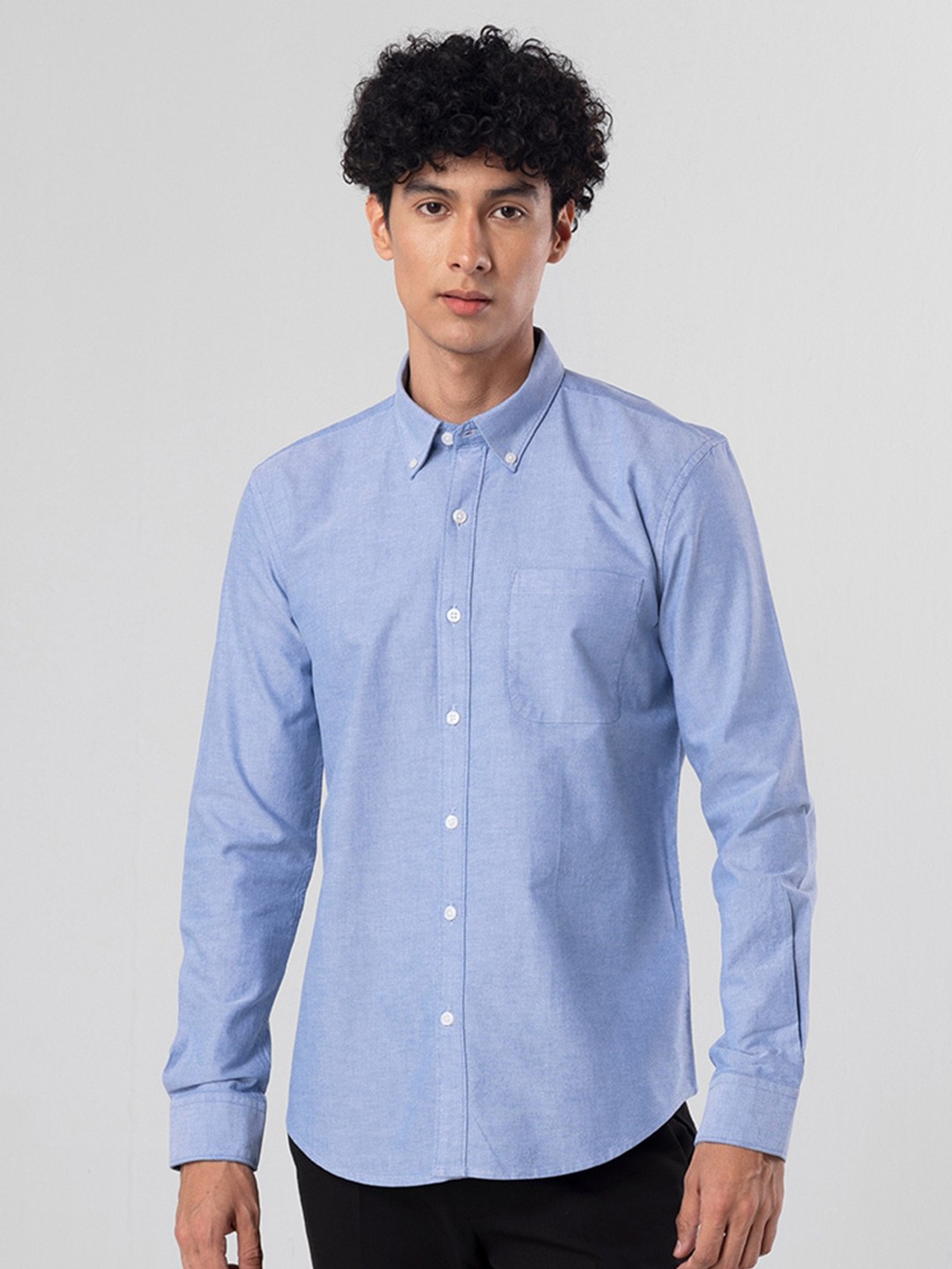 

Snitch Men Blue Slim Fit Spread Collar Cotton Casual Shirt