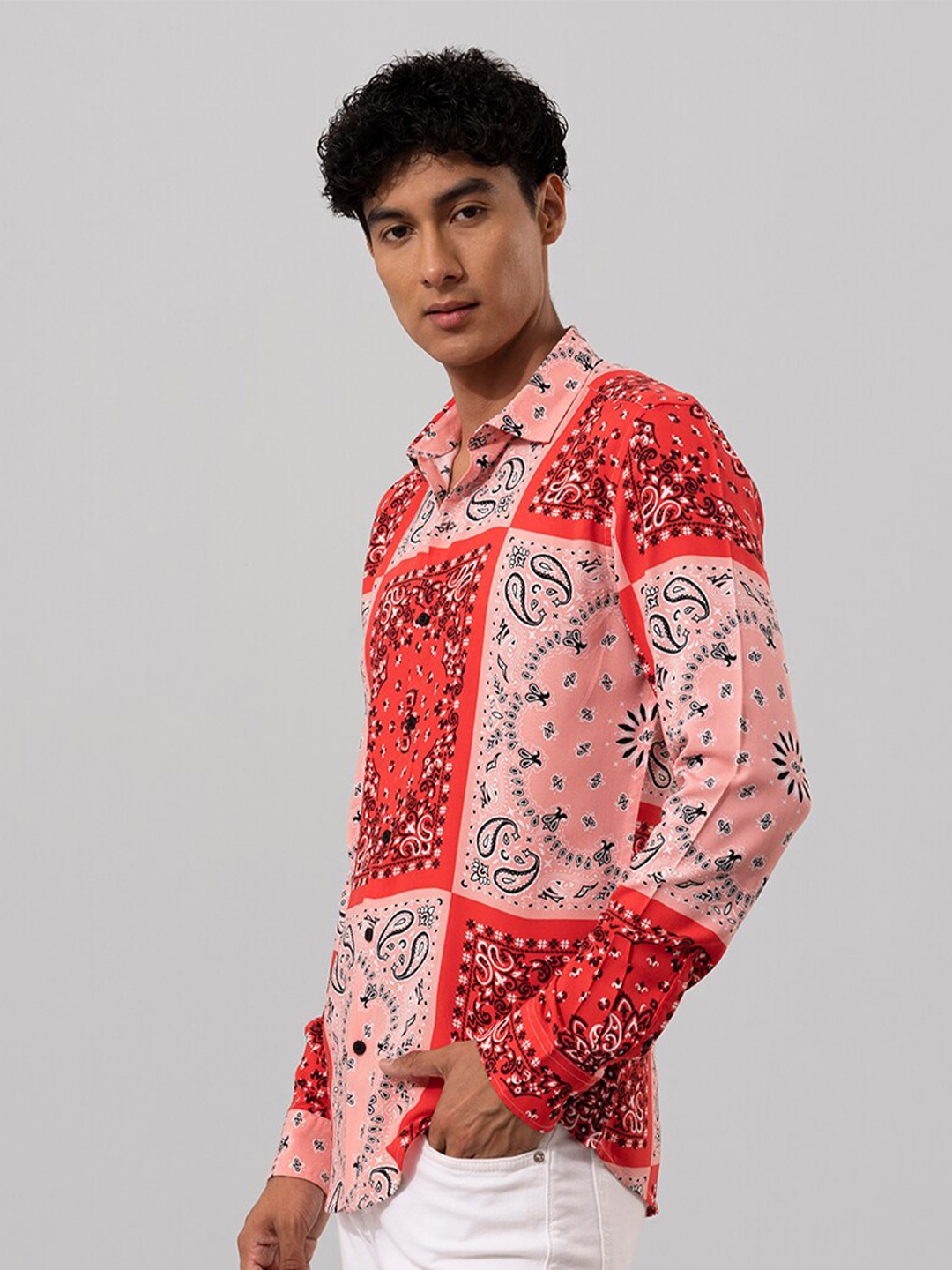 

Snitch Orange Slim Fit Ethnic Printed Casual Cotton Shirt, Green