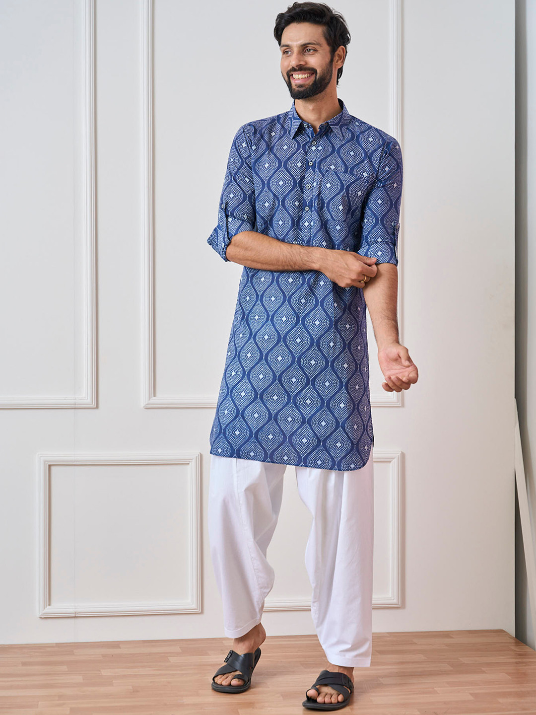 

See Designs Ethnic Motif Printed Shirt Collar Pure Cotton Kurta, Blue