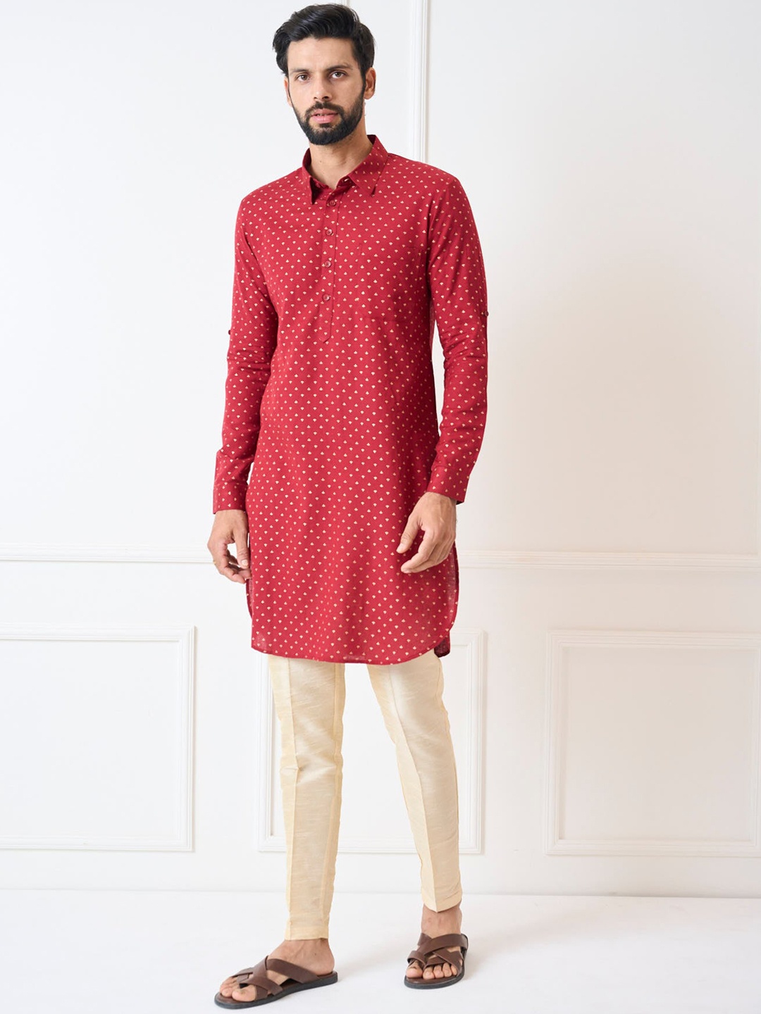

See Designs Shirt Collar Ethnic Motifs Printed Pure Cotton Pathani Kurta, Maroon