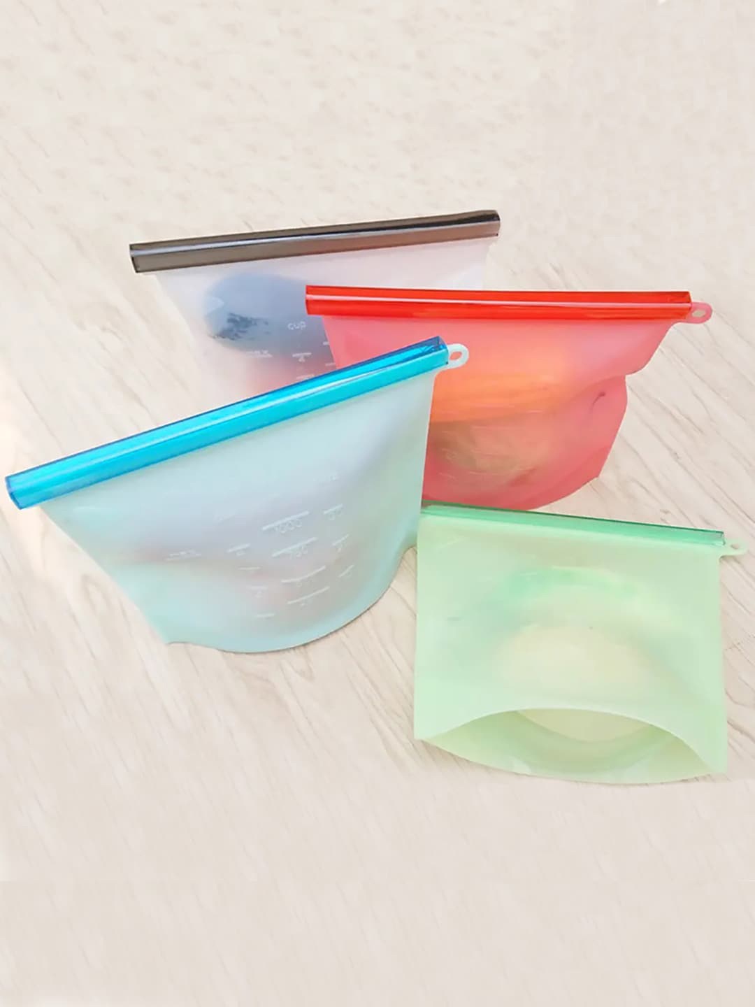

ZURU BUNCH 4Pcs Transparent & Blue Leak-Proof Silicone Pouches
