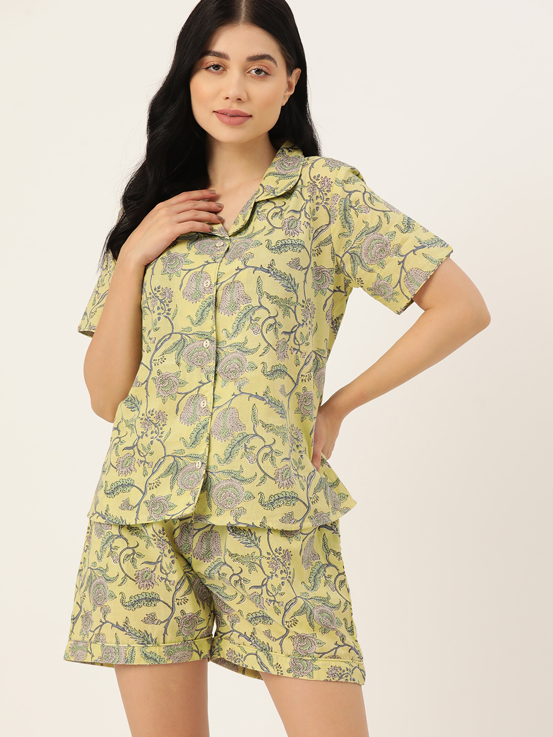 

ETC Women Floral Printed Cotton Night suit, Green