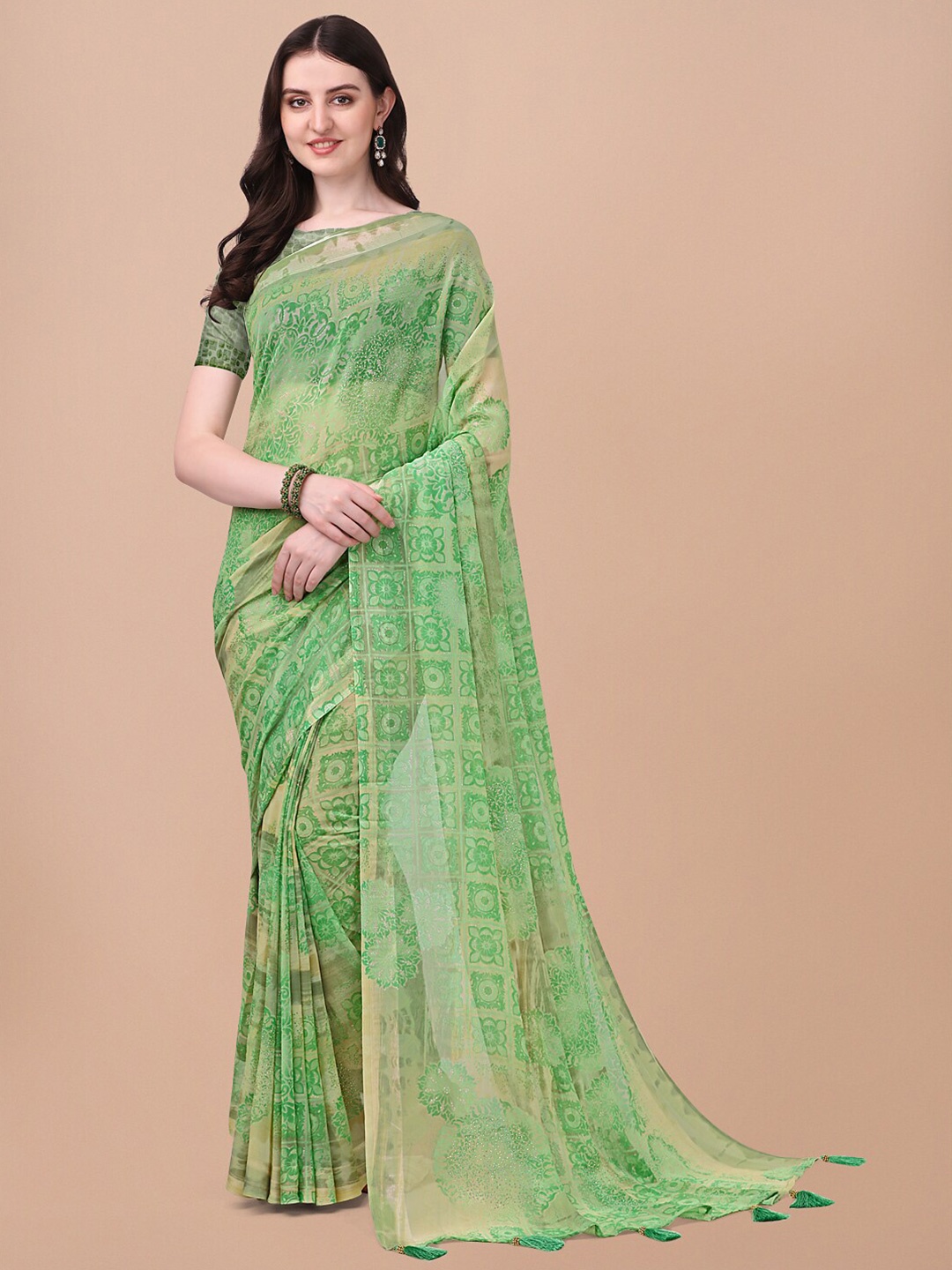 

Triveni Ethnic Motif Pure Georgette Saree With Blouse Piece, Green