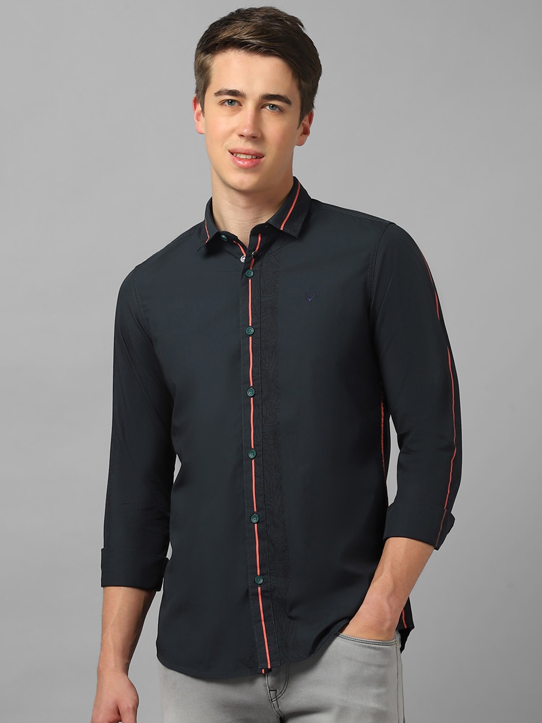 

Allen Solly Sport Spread Collar Pure Cotton Casual Shirt, Navy blue