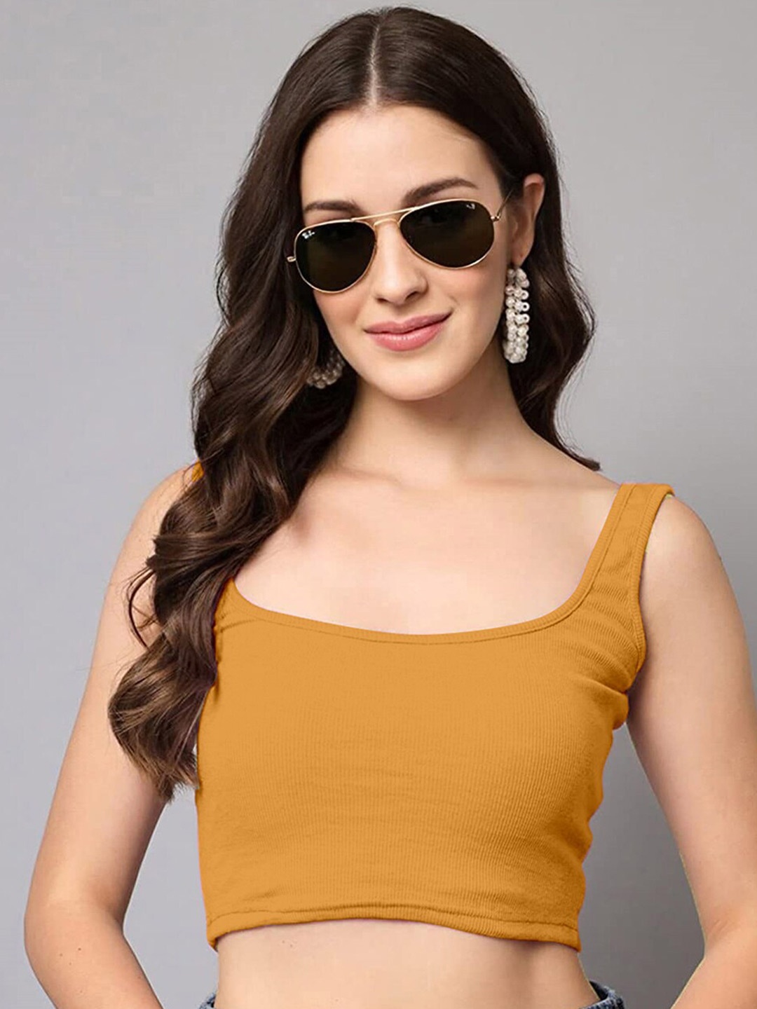 

Selvia Scoop Neck Sleeveless Casual Crop Top, Yellow