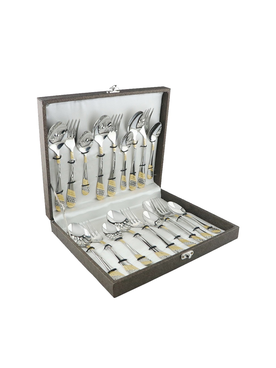 

FNS Imperio Silver Toned & Gold Toned 18 Pcs Engraved Design Mixed Cutlery Set