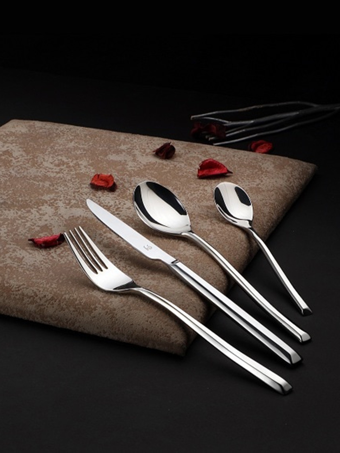 

FNS Silver Mixed Cutlery Set