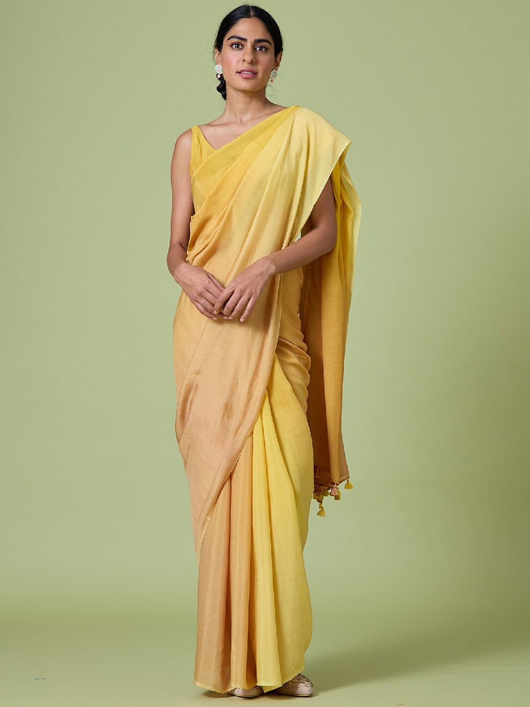 

OKHAI Ombre Silk Blend Saree With Tassle, Yellow