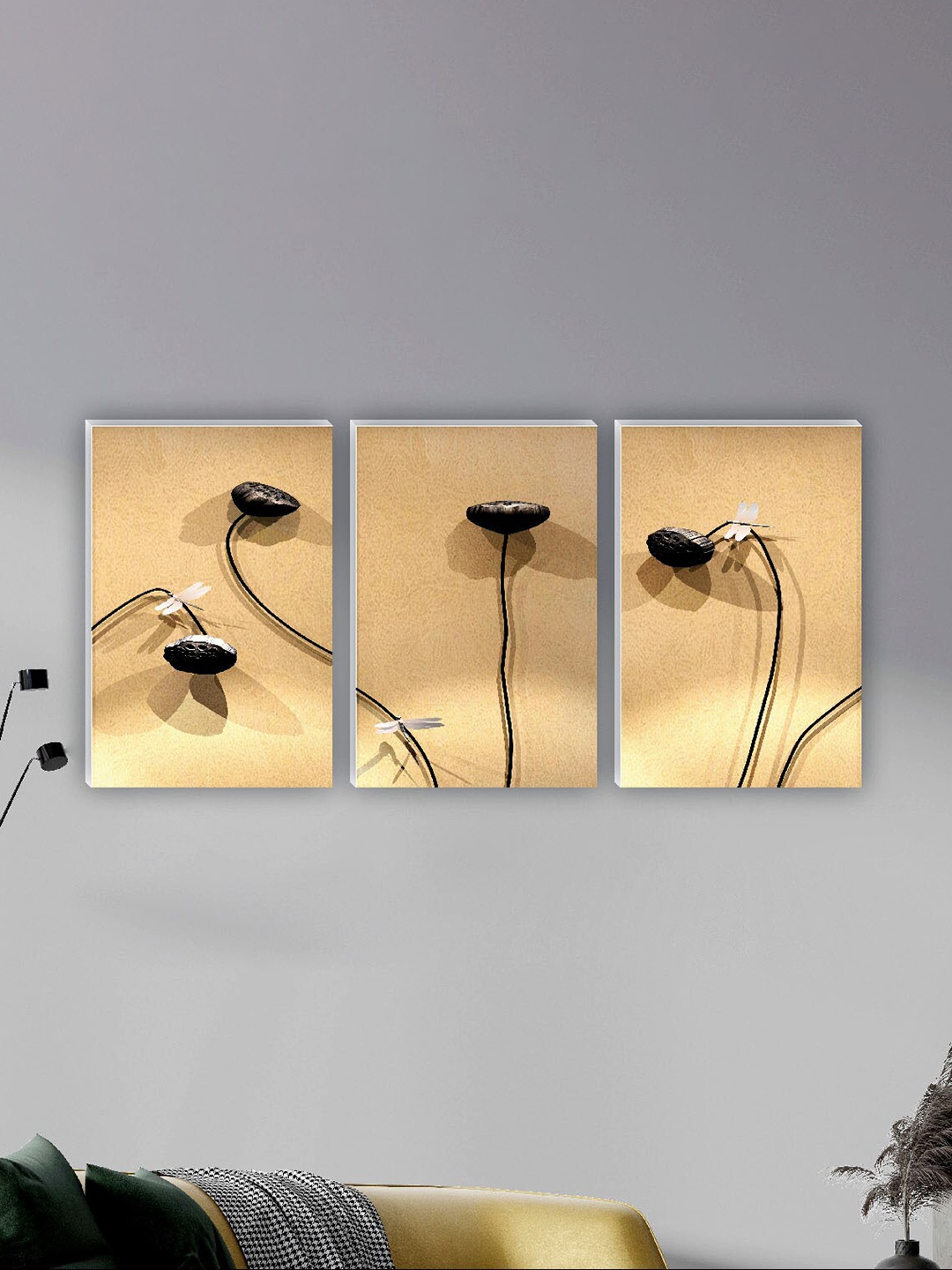 

SAF Beige & Black 3 Pieces Painting Waterproof Wall Arts