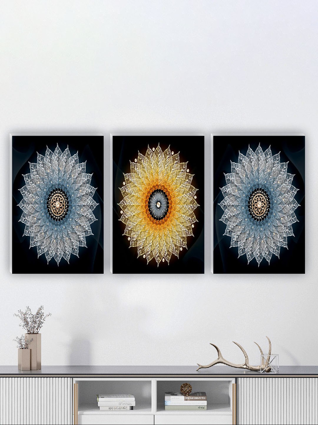 

SAF Black & White 3 Pieces Painting Waterproof Wall Art