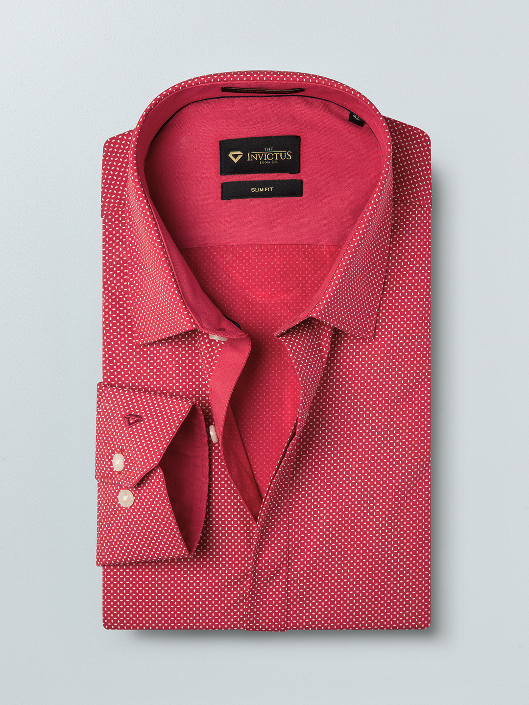 

INVICTUS Men Red & White Slim Fit Printed Casual Shirt