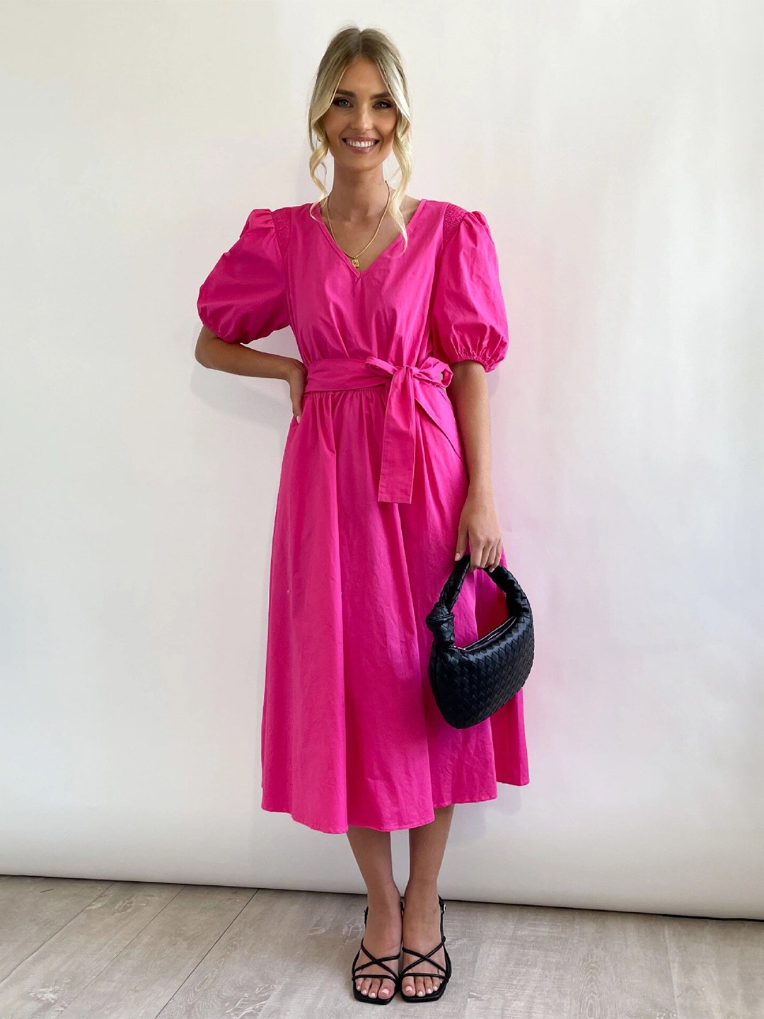 

BoStreet Pink Puff Sleeves Tie-Up Fit & Flare Midi Dress