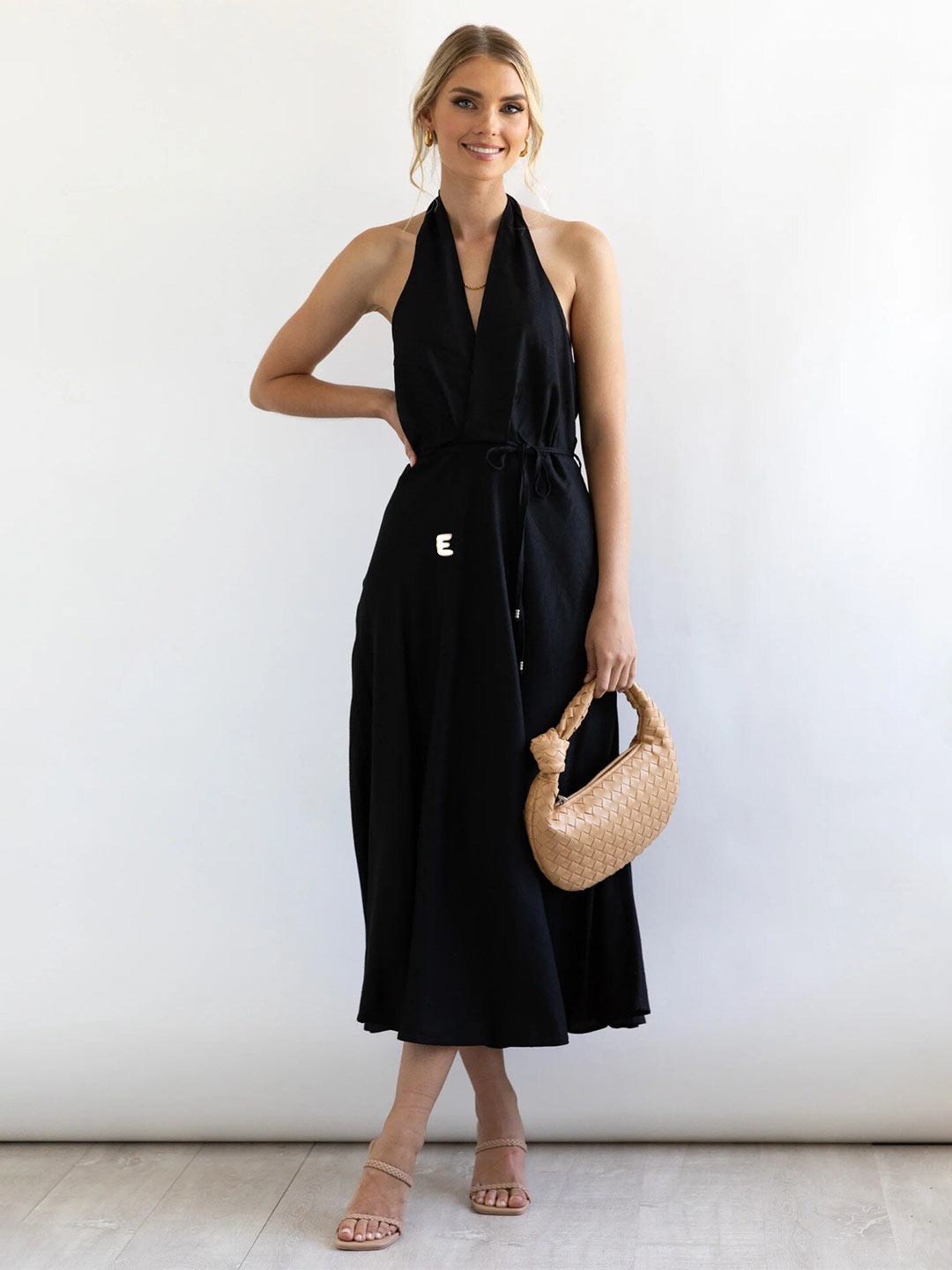 

BoStreet Black Halter Neck Casual Midi Dress