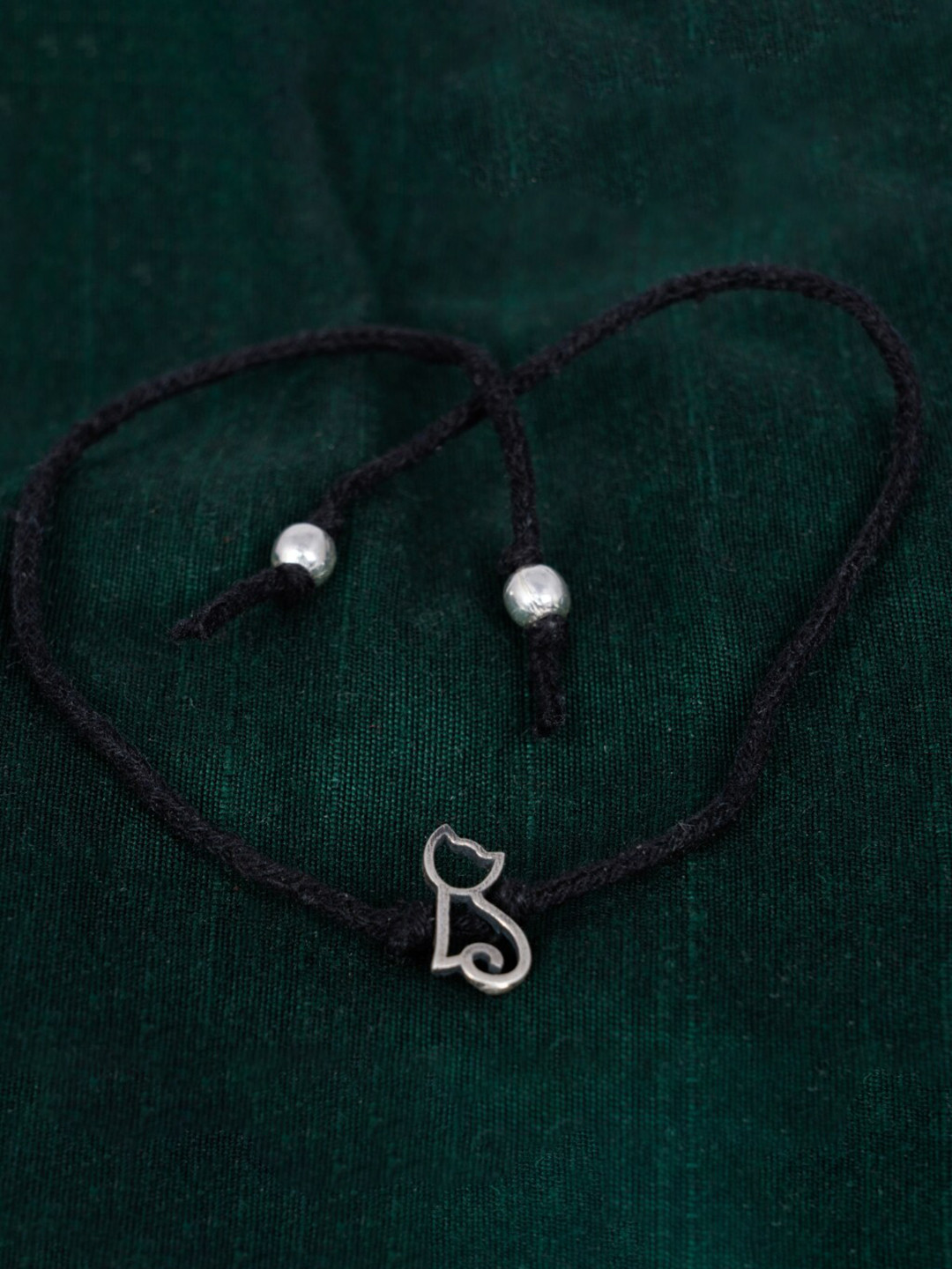 

Shyle 92.5 Sterling Silver & Kitty Shaped Oxidised Anklet, Black