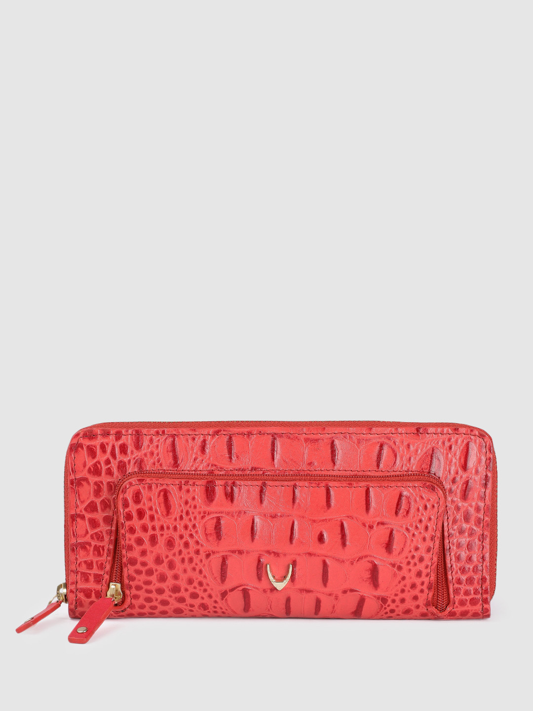 

Hidesign Women Textured Leather Zip Around Wallet, Red