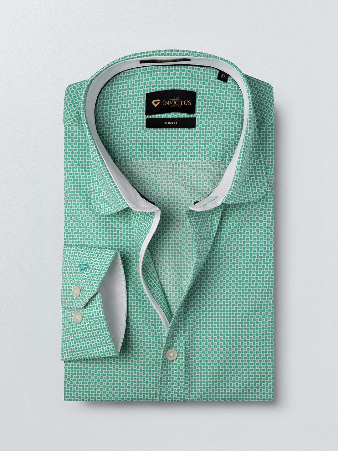 

INVICTUS Men Green & White Slim Fit Printed Smart Casual Shirt