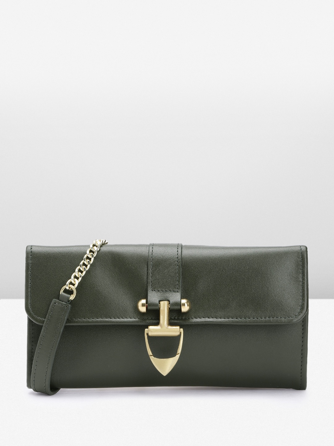 

Hidesign Women Solid Buckle Detail Leather Envelope, Green