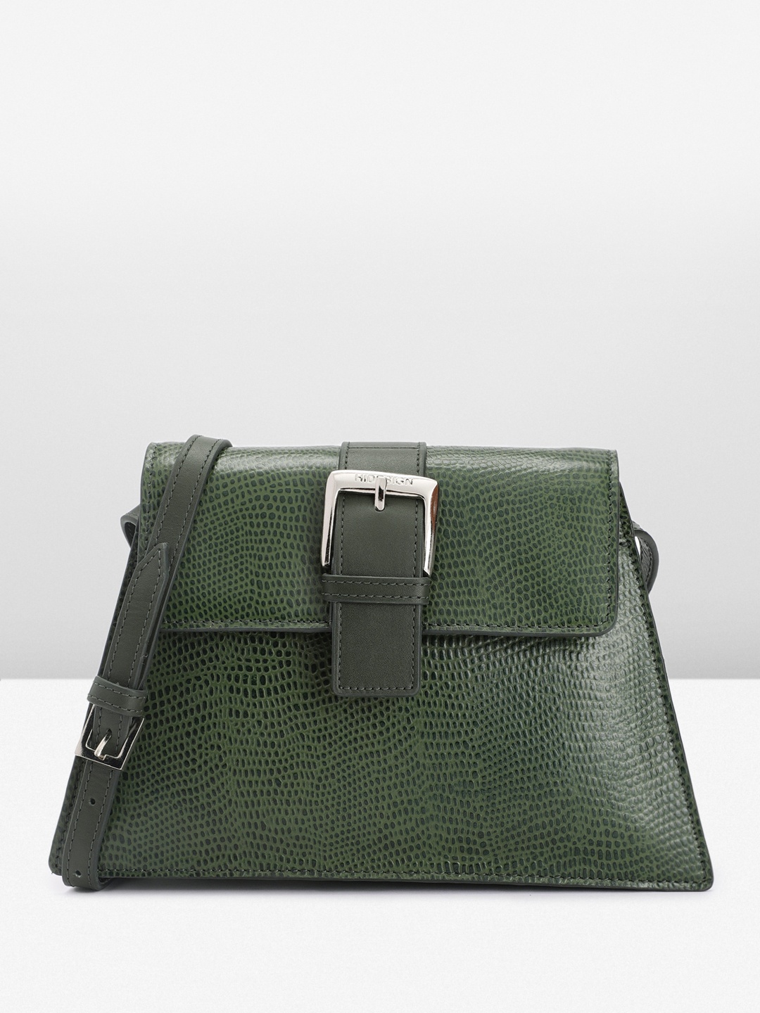 

Hidesign Women Textured Leather Sling Bag, Green