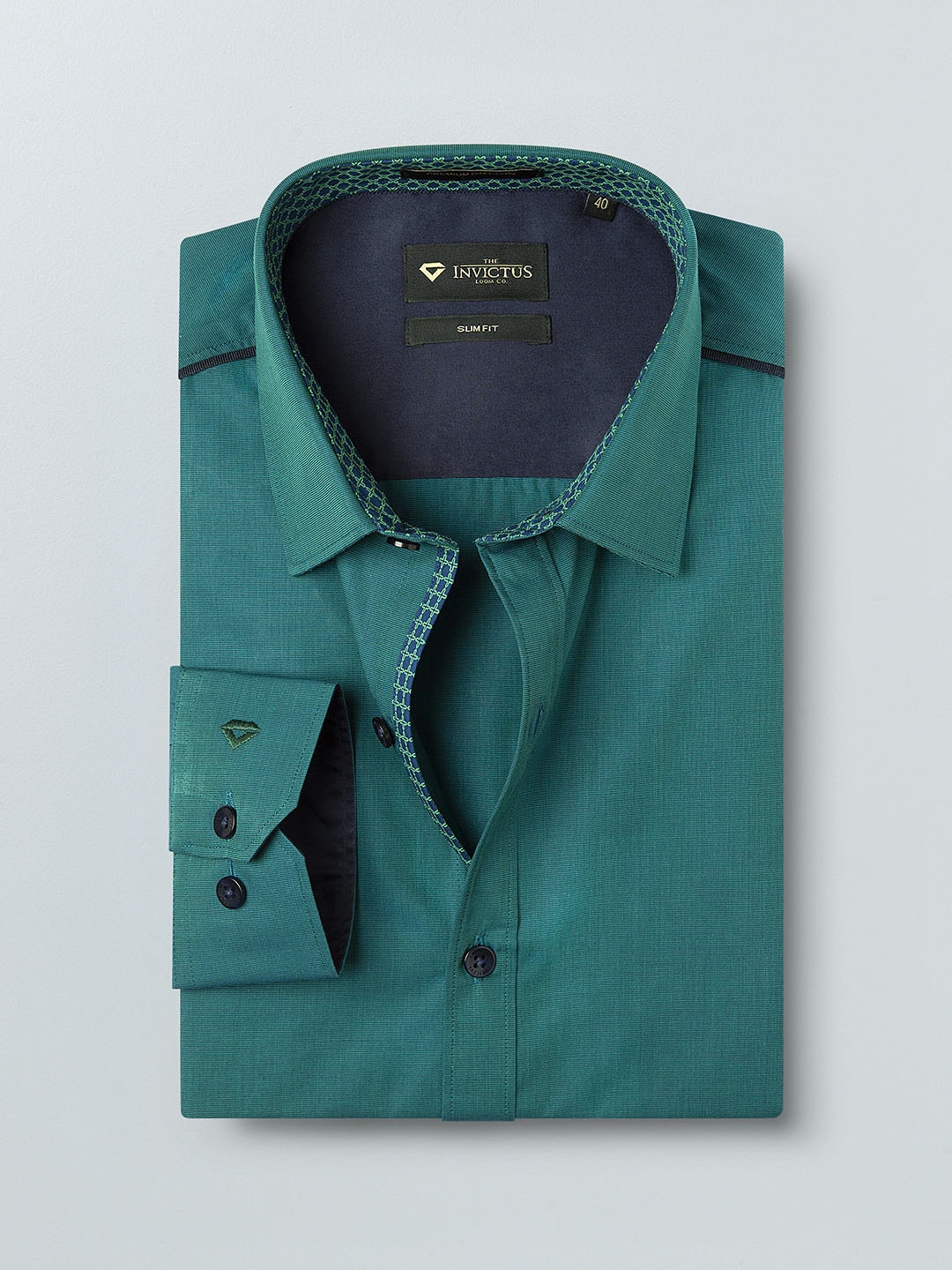 

INVICTUS Men Sea Green Slim Fit Solid Semiformal Shirt