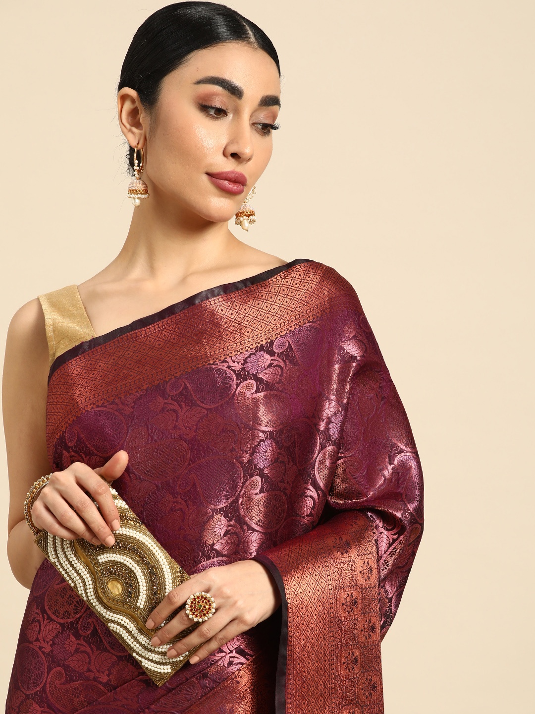 

Mitera Ethnic Motifs Zari Silk Blend Kanjeevaram Saree, Purple