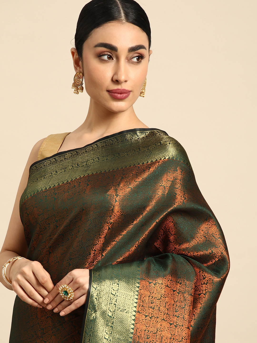 

Mitera Ethnic Motifs Zari Silk Blend Kanjeevaram Saree, Green