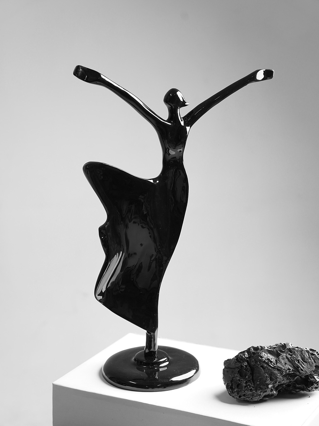 

Folkstorys Black Dancing Women Figurine Showpiece