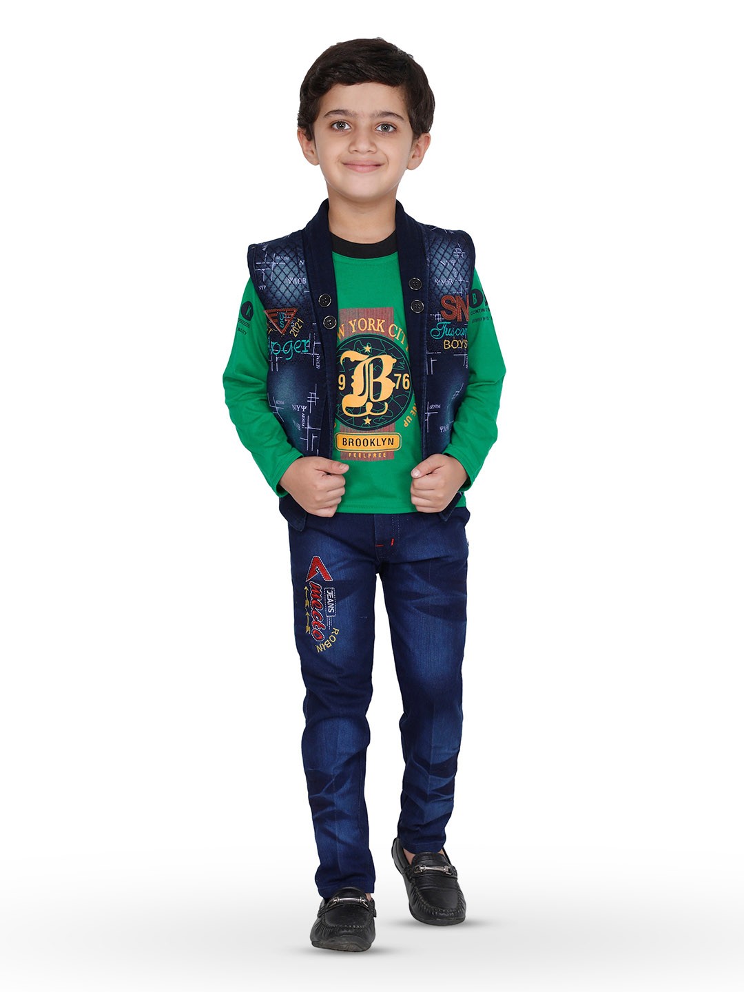 

BAESD Boys Printed T-shirt & Trousers With Waistcoat, Green
