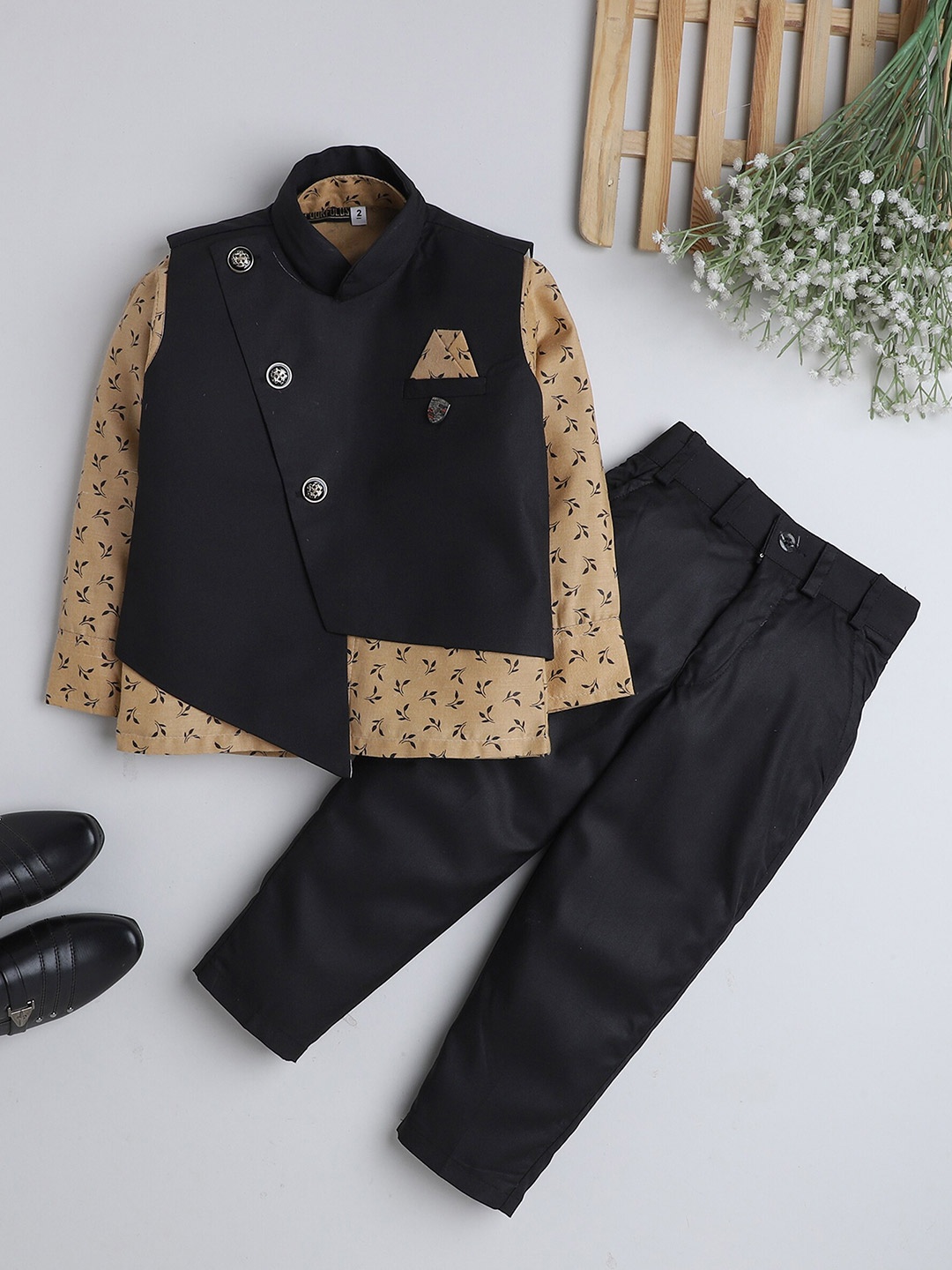 

BAESD Boys Printed Shirt And Trousers With Nehru Jacket, Black