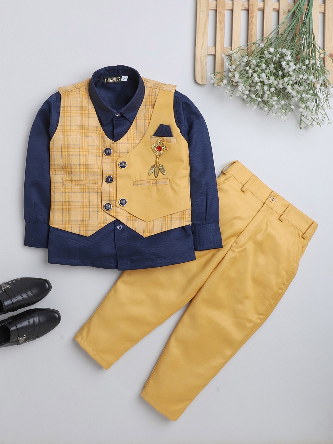 

BAESD Boys 3 Piece Suit, Yellow