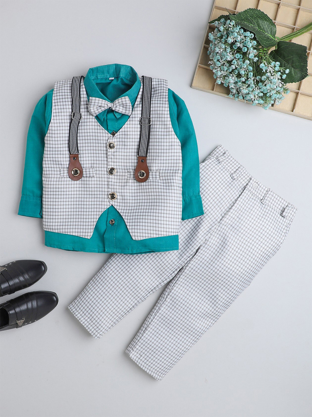 

BAESD Boys 3 Piece Suit with Bow Tie & Suspenders, Grey
