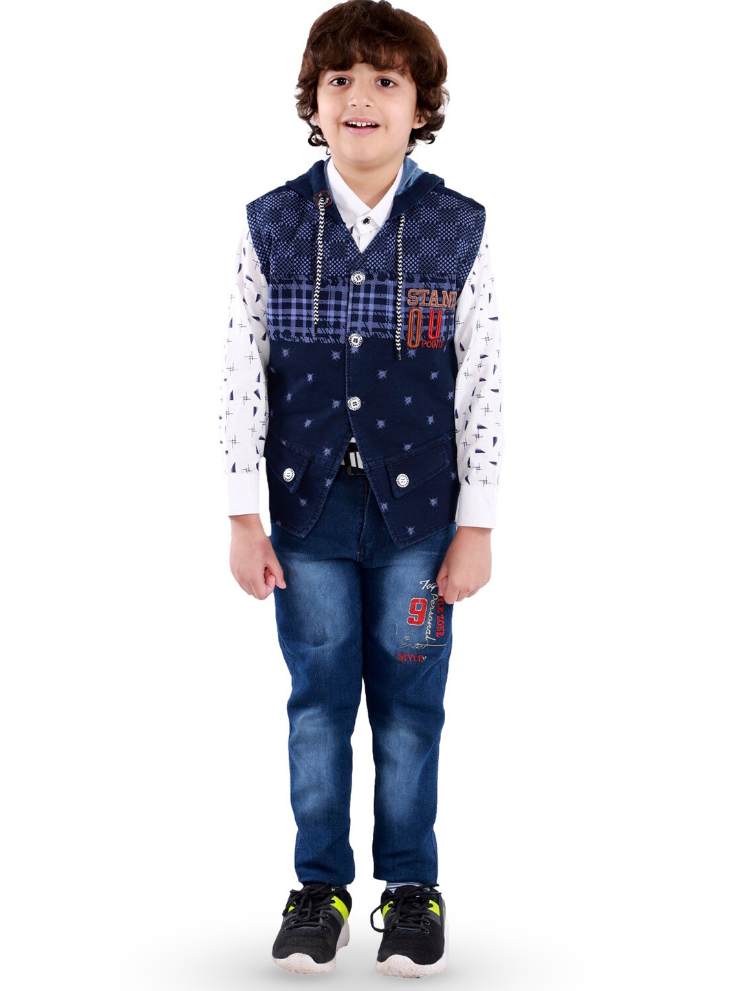 

BAESD Boys Printed Shirt & Trousers With Waistcoat, White