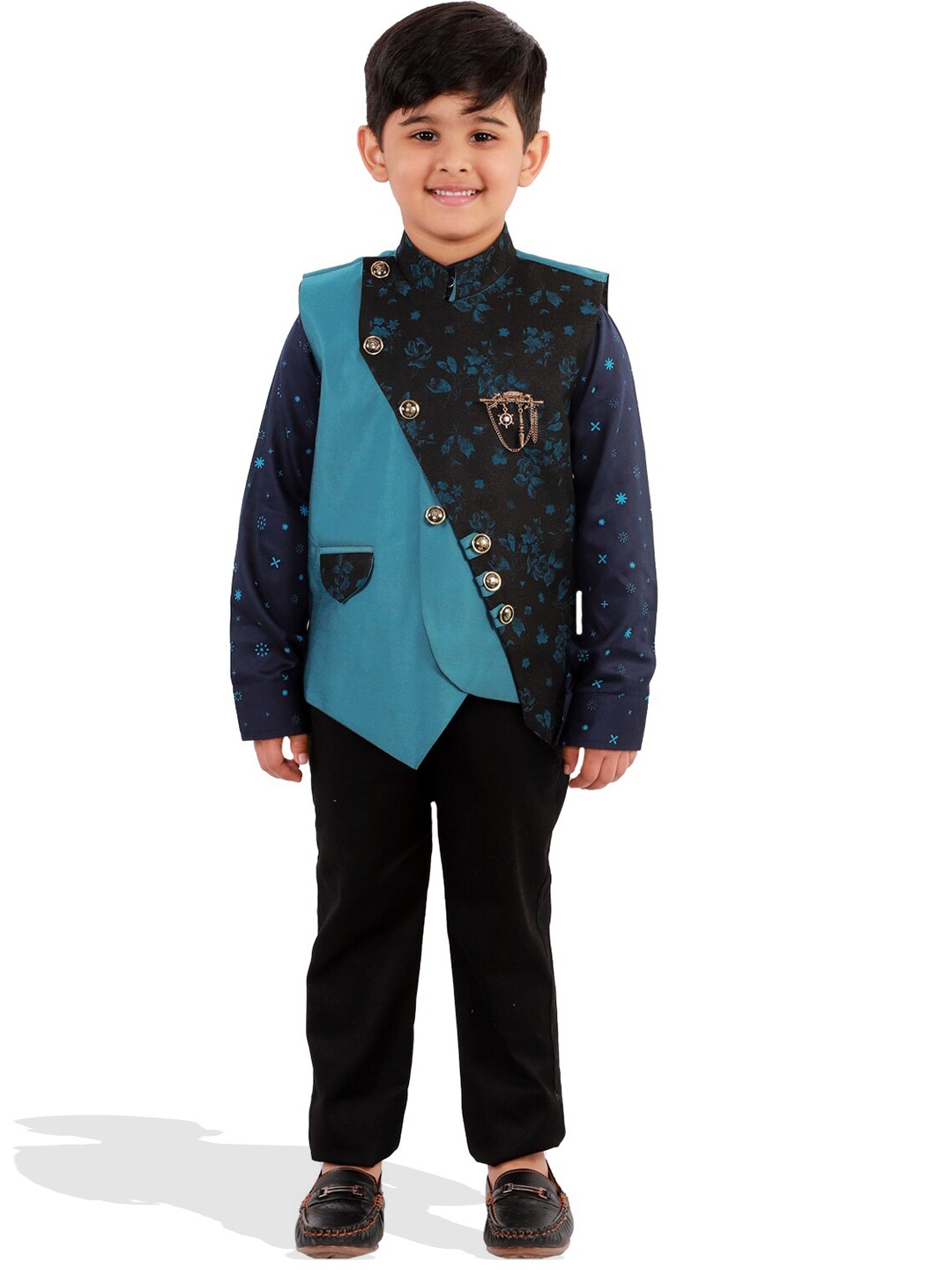 

BAESD Boys 3 Piece Self Design Suit, Blue