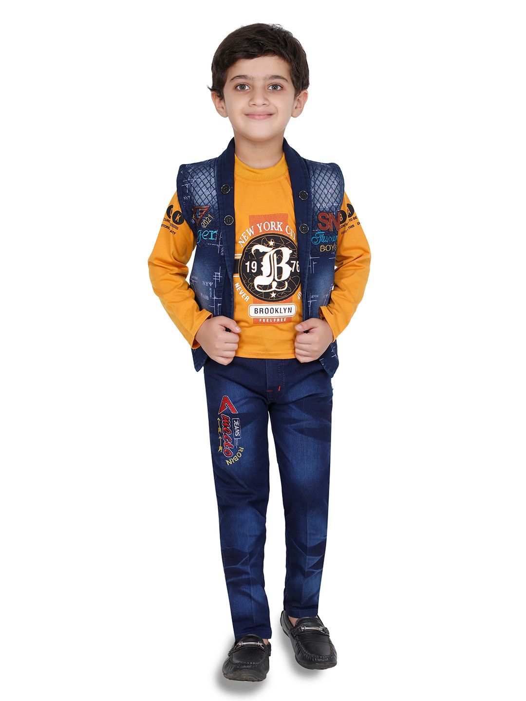

BAESD Boys Printed T-shirt & Trousers With Waistcoat, Mustard