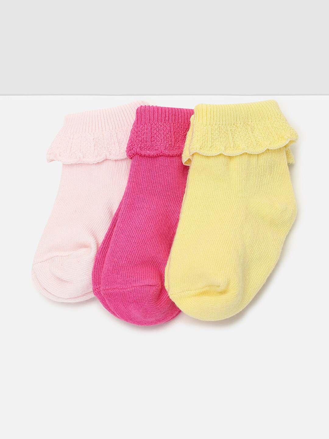 

max Infants Girls Pack Of 3 Ankle-Length Socks, Cream