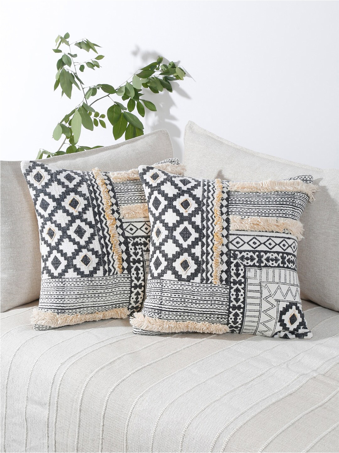 

eyda White & Black 2 Pieces Cotton Geometric Square Cushion Covers