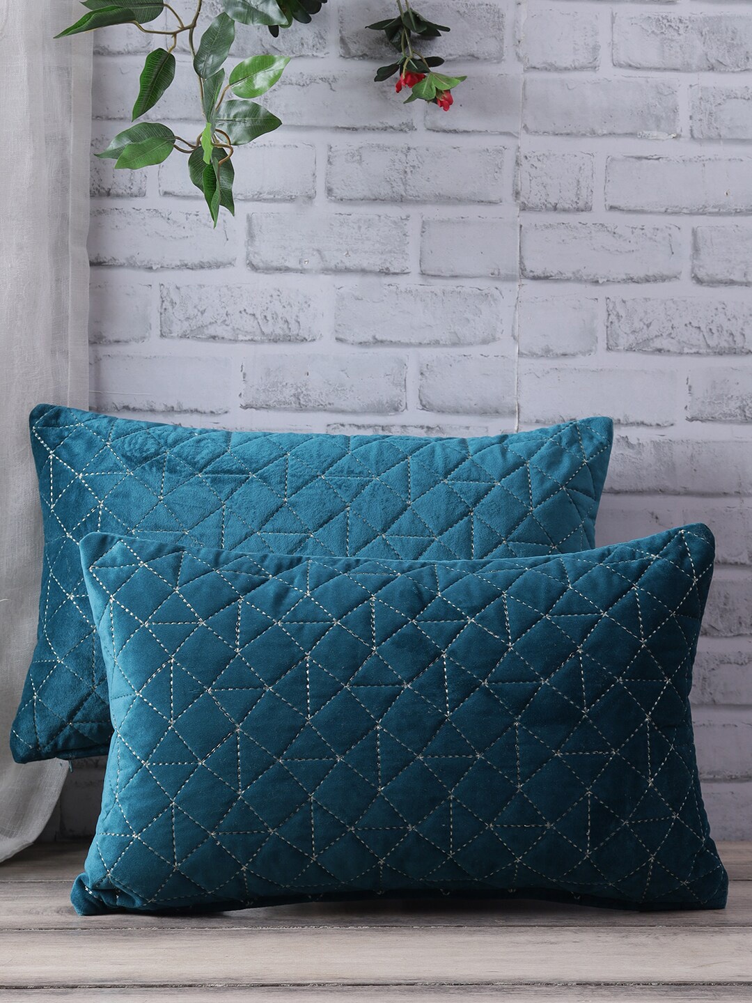 

eyda Blue 2 Pieces Embroidered Velvet Rectangle Cushion Covers
