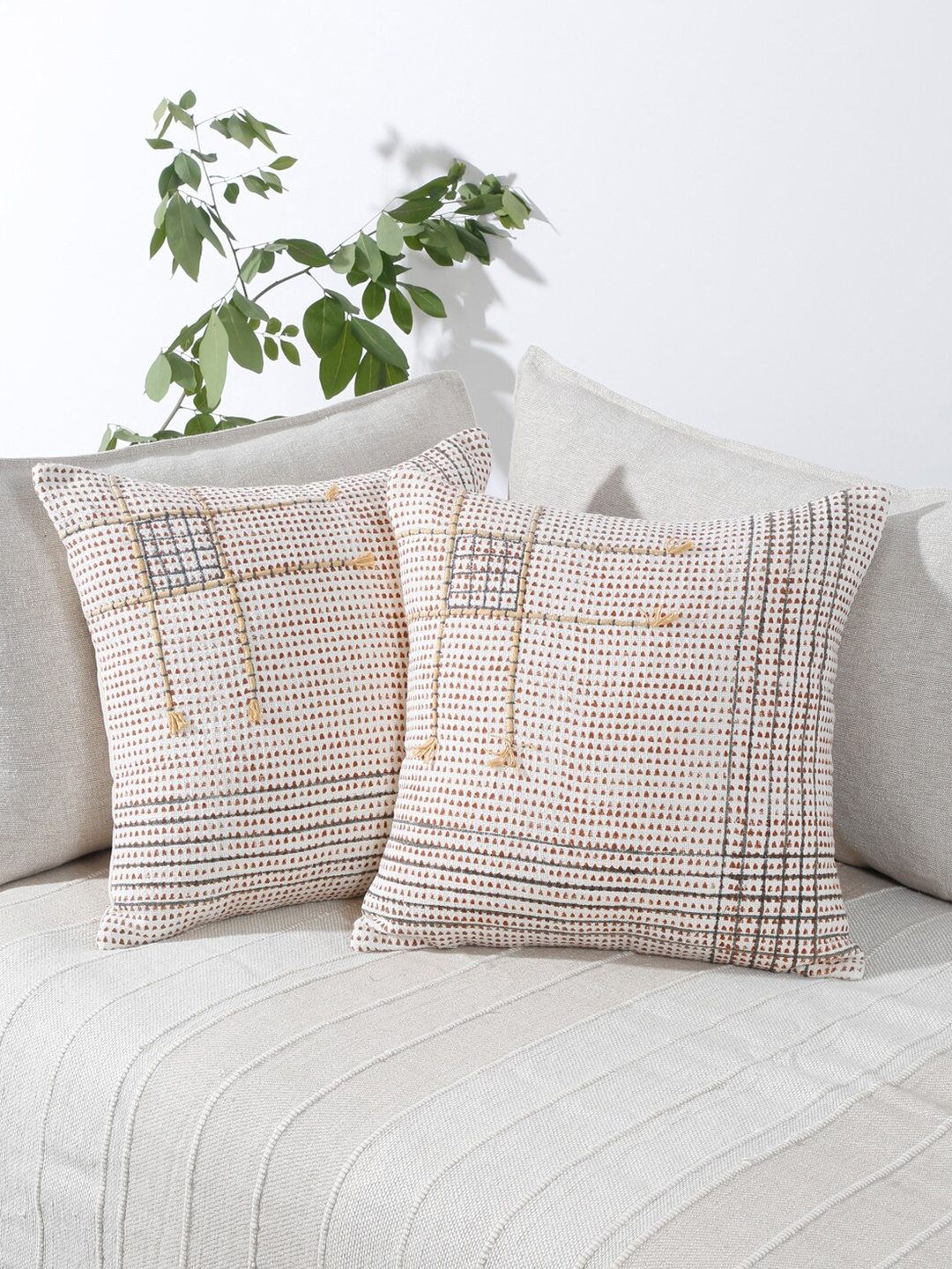 

eyda Off White & Brown 2 Pieces Cotton Geometric Square Cushion Covers