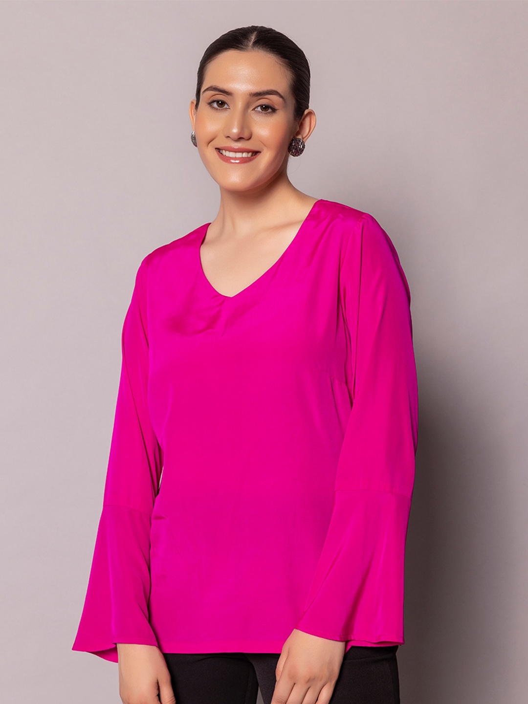 

PowerSutra V-Neck Long Flared Sleeve Crepe Top, Pink