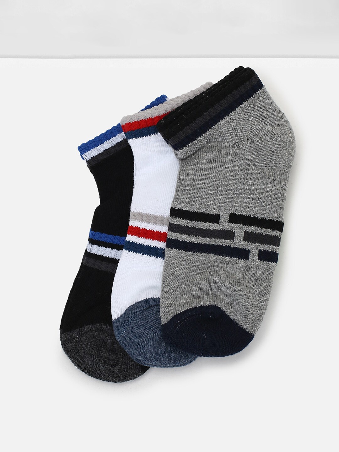 

max Boys Pack Of 3 Striped Ankle-Length Socks, Black