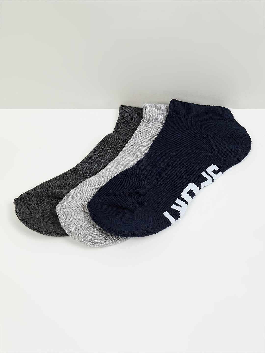

max Boys Pack Of 3 Patterned Ankle-Length Socks, Charcoal