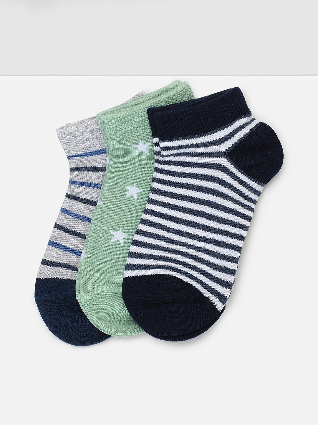 max Boys Pack Of 3 Patterned Ankle-Length Socks, Grey