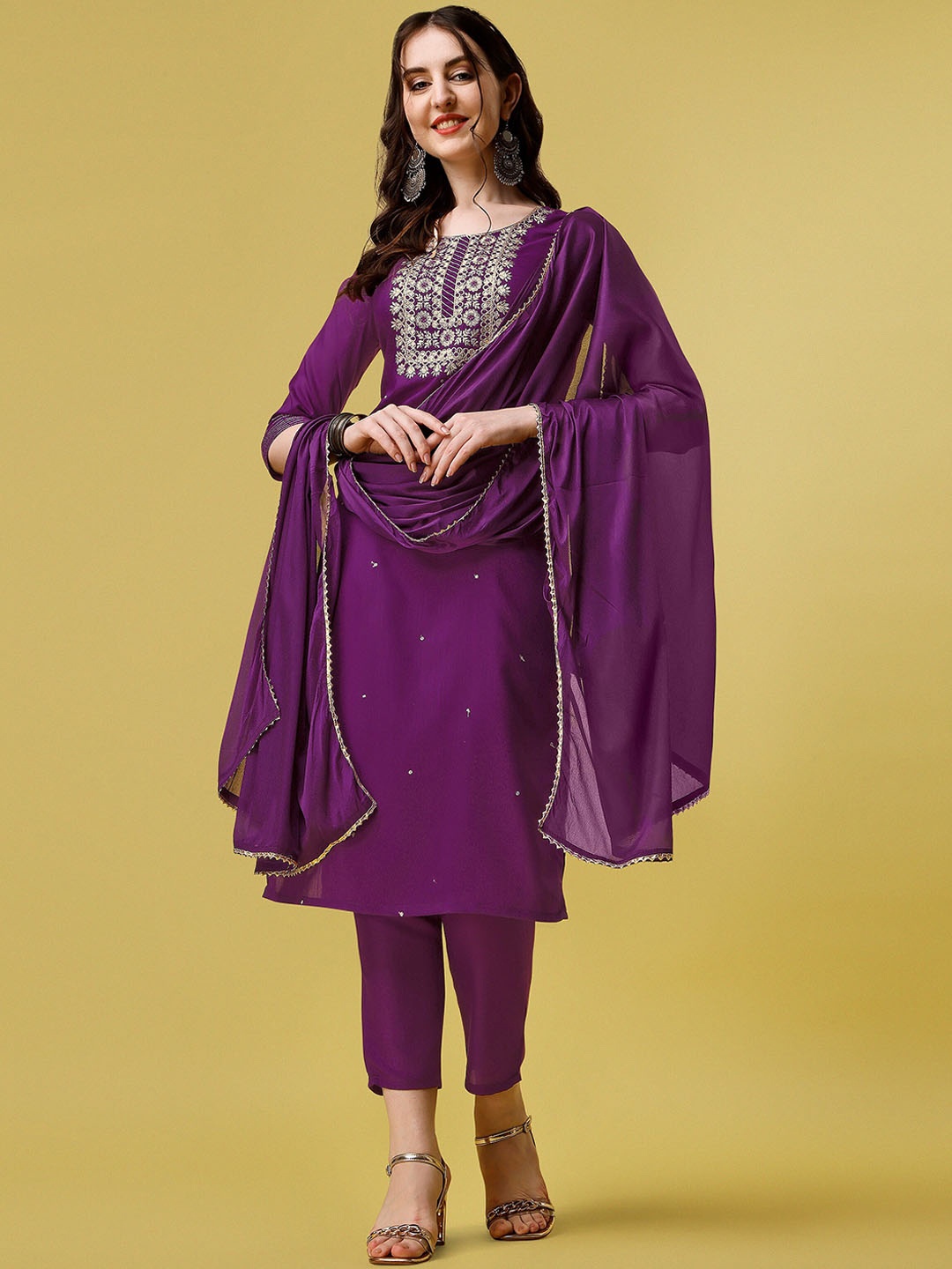 

ASPORA Ethnic Motifs Embroidered Zari Sequined Kurta with Trousers & Dupatta, Purple